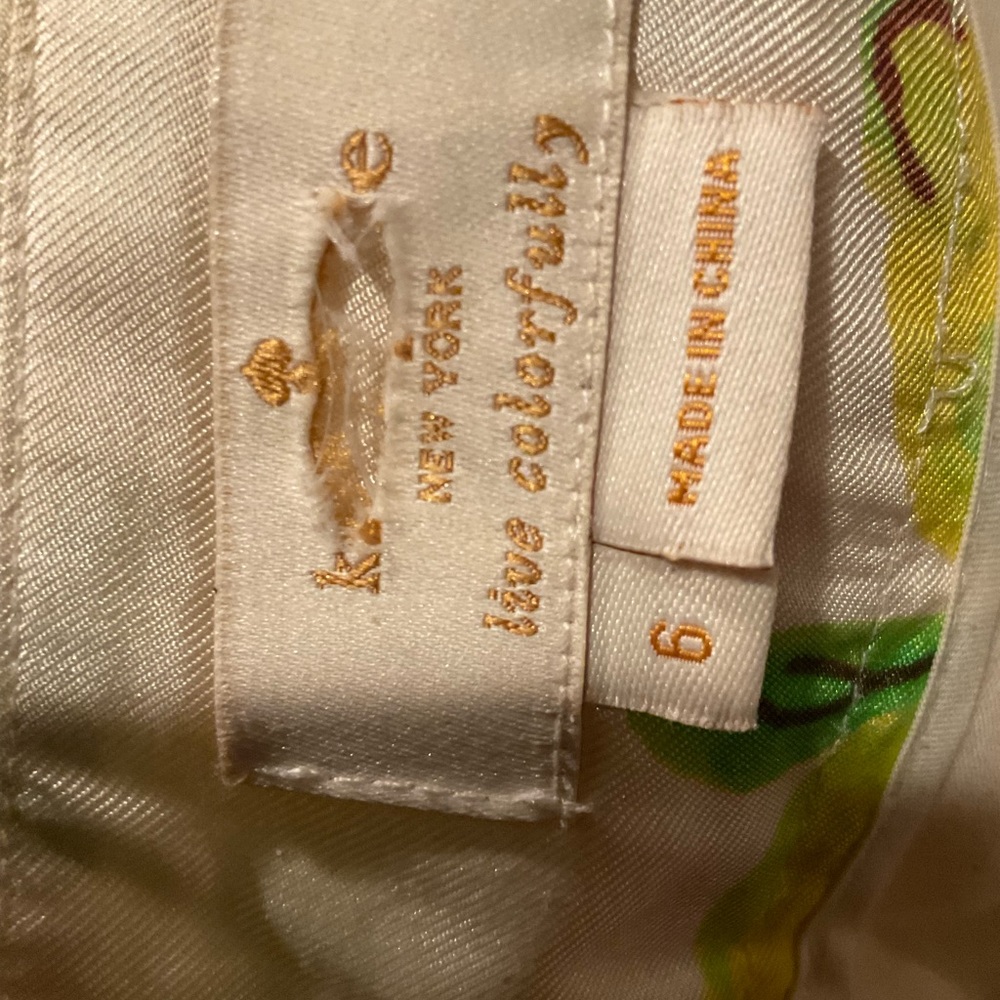 “KATE SPADE” ♠️ Lemon Print Fully Lined Skirt. - Picture 6 of 12
